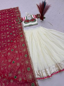 Embroidered Indian Pakistani Clothing Set Cream Pleated Skirt <b>Red</b> <b>Blouse</b> Dupatta Festive Traditional Wear - Product Image 6