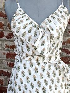 ชุดเดรสยาวคอตตอนพิมพ์ลายสไตล์อินเดียเดรสยาวระบายอากาศได้ดีพร้อมเทคนิคการถักแบบผูกเอวธรรมชาติ - Product Image 3