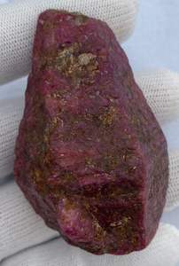 Rubí Natural Certificado por IGI, Corindón Rojo de 793.37 Quilates, Sin Tratar, Gema Grande Opaca, Pieza de Colección - Product Image 5