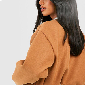 Chaquetas de Cuero Cortas Estilo Vintage para Mujer, Chaqueta de Béisbol con Bordado Chenille Personalizado - Product Image 5