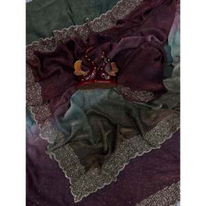 Sari en soie de créateur avec broderie originale Jarkhan Diamond pour mariages - Product Image 5