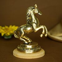 Statue de cheval sautant en laiton pur, objet décoratif pour la maison, statues de chevaux au galop pour le Vastu et la bonne chance, pièce de décoration équestre