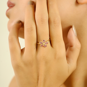 Bague en or jaune 14 carats pur, forme fleur de saphir rose, design élégant et personnalisé, vente en gros, bijoux empilables de qualité supérieure, fabricant - Product Image 4