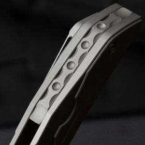 Couteaux de poche pliants de haute qualité avec lame à motif damas unique et manche métallique ergonomique pour une utilisation quotidienne - Product Image 4