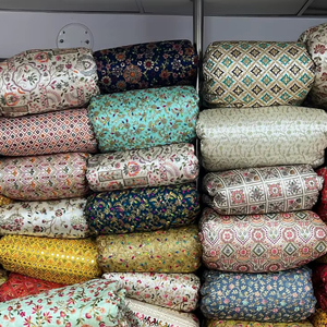 Tela Jacquard Transpirable de Alta Calidad con Bordado Floral - Para Vestidos de Fiesta, Accesorios para Niñas y Mujeres HONEY - Product Image 1