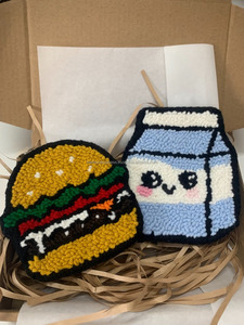 Venta al por mayor OEM lindo encantador hecho a mano punzón aguja posavasos antideslizante taza alfombra y escritorio Mat regalos Idea - Product Image 2