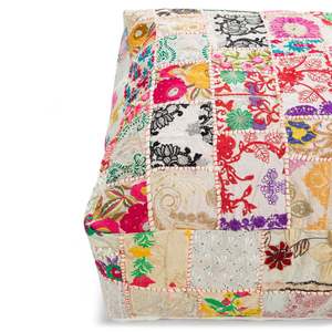 Housse de coussin carrée patchwork, broderie artisanale, style bohème, coton et lin, décoration intérieure - Product Image 4