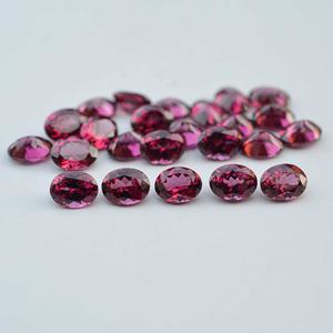 พลอยมาลาวีสีม่วงแดงธรรมชาติ ขนาด 4x6 มม. รูปทรงวงรี เจียระไนแบบเหลี่ยม สำหรับทำเครื่องประดับและงานแฮนด์เมด - Product Image 2
