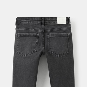 Vêtements pour garçons tendance, coupe ajustée, durables, confortables, design élégant avec service OEM, design de haute qualité, prix abordable, tissu doux - Product Image 5