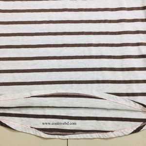 Camiseta Casual Oversize de Poliéster y Spandex para Mujer, Talla Personalizable, Teñido Anual, Cierre de Botones, Manga Corta, Ecológica, con Logo - Product Image 5