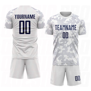 Ensemble de maillots de football personnalisés, dégradé violet et turquoise, sublimé, respirant, 100% polyester, unisexe, adulte, manches courtes, coupe athlétique - Product Image 1