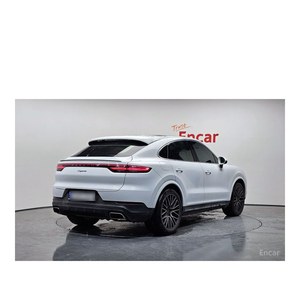 Porsche Cayenne 3.0 Coupé 2024, 59 932 km, Boîte Automatique, Sièges en Cuir, Volant à Gauche avec Caméra Arrière - Product Image 2
