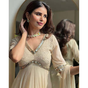 Ensemble de robe Anarkali pour femmes dans un style de designer élégant UC-1211 - Product Image 3