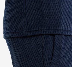 Polo de Hombre de Manga Corta con Cuello Abierto Tipo Johnny, Tejido Texturizado con Diseño Waffle, Sin Botones y Cuello en V - Product Image 5