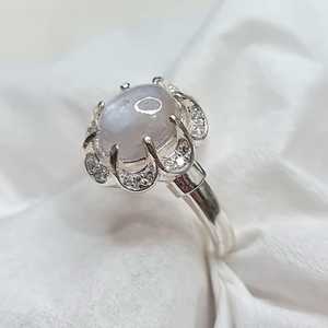 Anillo de Zafiro Blanco de Ceilán Sin Calentar con Zafiro Estrella y Metal Mixto Alpaca para Mujer, Joyería de Lujo Hecha a Mano con Piedras Preciosas - Product Image 6