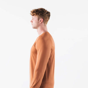 เสื้อยืดแขนยาวผู้ชาย สีเทา คอกลม ทรงปกติ สีพื้น ผ้าฝ้ายถัก ระบายอากาศได้ดี - Product Image 2