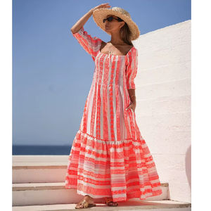 Robe longue en coton jacquard pour femmes, style bohème, col en V, manches cloche, fabrication artisanale - Product Image 1