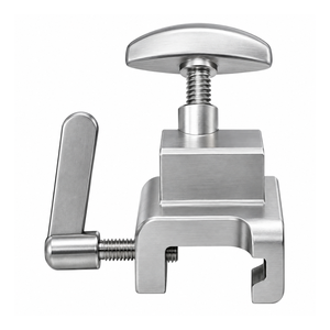 Pinza Quirúrgica Rotatoria de Acero Inoxidable Ariston International para Uso en Quirófano - Product Image 3