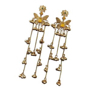 Pendientes de Cadena Larga con Dije de Mariposa de Nuevo Diseño |   Pendientes Colgantes Estéticos con Borlas Doradas y Pequeños Campanillos | Joyería con Diseño de Mariposa - Product Image 3