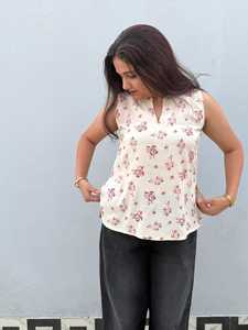 Blusa Casual sin Mangas con Estampado Floral Color Marfil para Mujer, Diseño Holgado de Viscosa y Rayón, Estilo Occidental Moderno para el Verano - Product Image 4