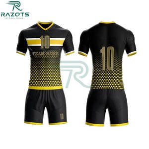 Uniformes de football professionnels de haute qualité en gros, fabrication OEM directe d'usine, manches courtes, grandes tailles - Product Image 6