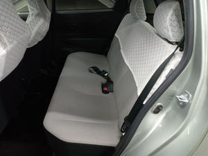 โตโยต้า วีทซ์ มือสอง 5 ประตู เกียร์ออโต้/ธรรมดา เบาะหนังคุณภาพสูง พวงมาลัยขวา/ซ้าย  ขาย - Product Image 3