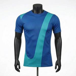 T-shirt unisexe personnalisable de haute qualité pour hommes, 100 % coton, séchage rapide, manches courtes, coupe classique, couleur unie, impression de logo en gros - Product Image 1