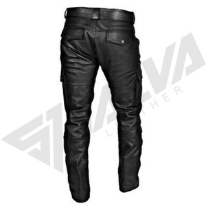 Pantalones Casuales de Cuero PU Negro para Hombre, Cintura Media, Múltiples Bolsillos, Impermeables, Estilo Motero, Corte Recto, Cierre de Cremallera, para Invierno - Product Image 2