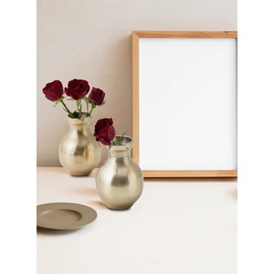 Jarrón minimalista de metal para mesa con acabado dorado mate, para agua, decoración para el Día de San Valentín, decoración para el hogar - Product Image 5