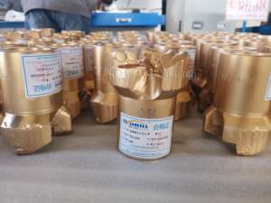 133 מ "מ pdc לא ליבה מ" מ pdc עם 1308 'טונגסטן קרביד עבור סלע קשה, כרייה & מים טוב קידוח - Product Image 4