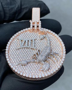 Colgante de Plata de Ley 925 con Diamantes de Moissanita VVS, Diseño de Escorpión Redondo, Estilo Hip Hop, Personalizado por el Fabricante - Product Image 6