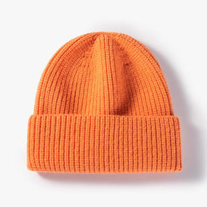 Bonnet tricoté personnalisé en laine, couleur unie, avec broderie de logo simple, pour l'automne et l'hiver, vente en gros, mode et loisirs - Product Image 3