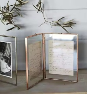 Cadre photo classique en métal et verre, à suspendre au mur, pour l'affichage de photos, élégant, décoration intérieure pour la maison - Product Image 5