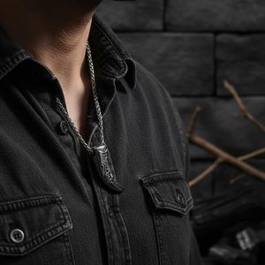 Collier pendentif en forme de dent de loup Viking Prime Crafts International pour hommes, en acier inoxydable, bijoux de la mythologie nordique, garantie 1 an - Product Image 4