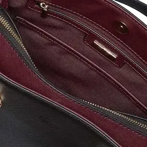 Nouveaux Sacs à Main pour Femmes en Cuir PU de Qualité Supérieure, Très Tendance, Couleurs Personnalisables, Lot de Trois - Product Image 4