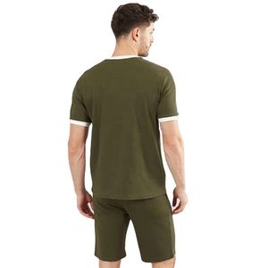 ชุดสองชิ้นสำหรับผู้ชายเสื้อยืดสีเขียวมะกอกขอบสีขาวและสั้นที่เข้ากันดีสำหรับผู้ชายเหมาะกับกีฬาและลุคลำลอง - Product Image 3