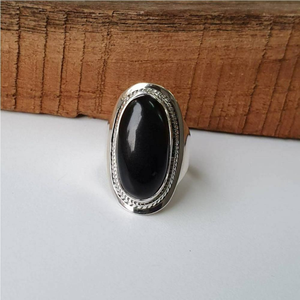Bague artisanale en onyx noir, pierre précieuse naturelle, argent, unisexe, bijou audacieux - Product Image 5