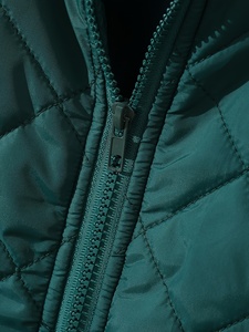 Wholesale Plain <b>Men</b> Hooded Puffer <b>Vest</b> <b>Heat</b> Reflective Lining Zipper Pockets - Product Image 4