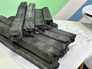 Briquettes de charbon de bois de sciure à haute température |   Faible teneur en cendres et combustion prolongée |   Approvisionnement en gros 84 973 101 511 - Product Image 6