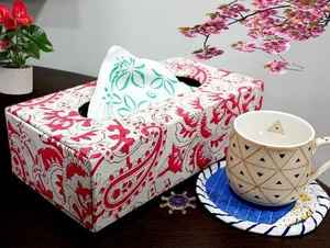 Boîte à mouchoirs en bois avec incrustations de os, motif intemporel, écologique, personnalisable, pour une touche d'élégance – Forte demande - Product Image 2