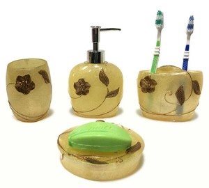 Juego de Baño Redondo Portátil Moderno de Tres Piezas de Resina Acrílica Azul Cielo de Lujo de ILAHI con Diseño Floral Uttar Pradesh - Product Image 5