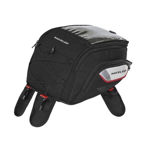 กระเป๋าใส่หมวกกันน็อคสำหรับมอเตอร์ไซค์แบบกันน้ำ น้ำหนักเบา กระเป๋าเดินทางสำหรับผู้ชาย  รับสกรีนโลโก้ ผลิตจากผ้าคุณภาพสูง - Product Image 4