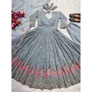 ชุดราตรี anarkali และกางเกงใหม่พร้อมชุดราตรีสไตล์แฟนซีดีไซน์เนอร์ - Product Image 2