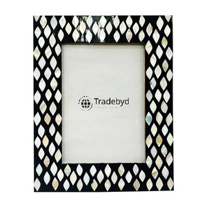 Marco de Fotos Creativo Hecho a Mano con Incrustaciones de Madreperla, Acabado Brillante, Regalo Decorativo de Tradebyd - Product Image 5