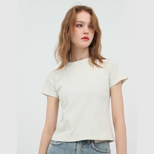 เสื้อยืดคอกลมสีเทาสำหรับผู้หญิง ผ้าฝ้าย 100% ทรงปกติ แขนสั้น สวมใส่สบาย สีพื้น ระบายอากาศได้ดี พิมพ์ลายตัวอักษร รับผลิตแบบ OEM ODM - Product Image 2