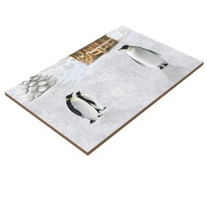Azulejos de cerámica con diseño de pingüino realista de 300x450 mm de una fábrica india de cerámica, azulejos de pared impermeables, azulejos de pared Arkiton. - Product Image 1