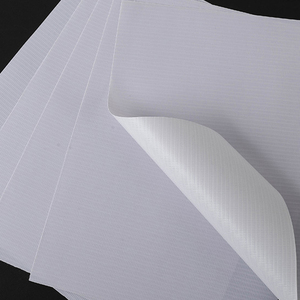 <span class=keywords><strong>Banner</strong></span> <span class=keywords><strong>Flex</strong></span> chất lượng tốt KMP 440gsm 500D*500D 9*9 trắng/đen, cuộn <span class=keywords><strong>banner</strong></span> mặt trước phát sáng - Product Image 2