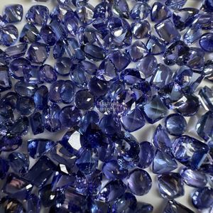 Pierres précieuses naturelles Tanzanite facettées ovales, octogonales, poire, rondes, de 6 mm à 8 mm, certifiées Loupe Clean, prix de gros - Product Image 2