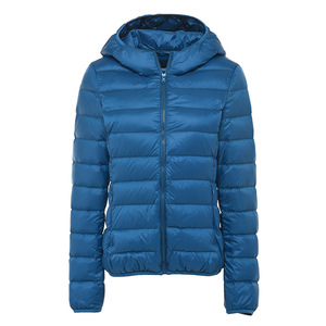 Chaqueta Acolchada con Capucha para Mujer, al por Mayor, OEM, Manga Larga, Abrigo de Invierno, Cierre de Cremallera, Grosor Estándar, Unisex, Nailon - Product Image 4