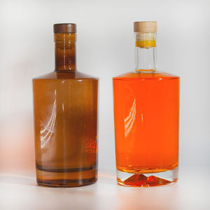 Nuevo tipo <span class=keywords><strong>de</strong></span> botella <span class=keywords><strong>de</strong></span> vidrio con hombros redondos y cuello largo botella <span class=keywords><strong>de</strong></span> vodka tamaños precios con corcho - Product Image 2